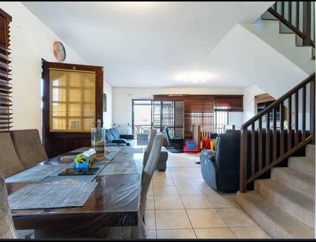 3 BEDROOM APARTMENT FOR SALE IN NEW GERMANY